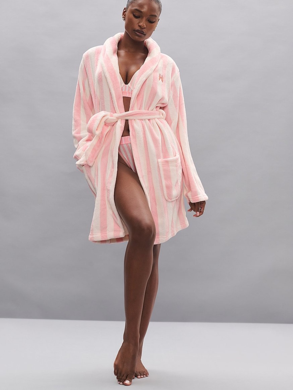 Victoria’s Secret Cozy Plush Robe M/L Pink White Stripe Gold Wings Belted